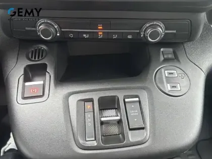 Photo 15 Peugeot Partner E- FGN 136 CH M CHARG UT MAJ 54 KWH AUT