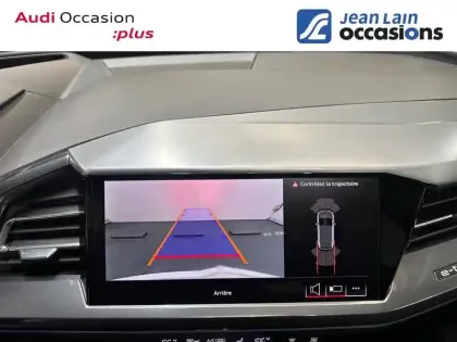 Photo 18 Audi Q4  e-tron 45 285 ch 82 kWh