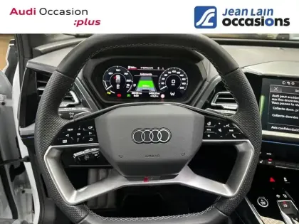 Photo 11 Audi Q4  e-tron 45 285 ch 82 kWh