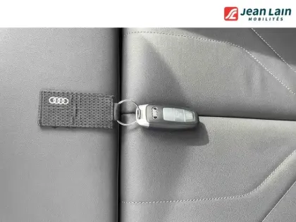 Photo 42 Audi Q3  e-hybrid 272 ch S tronic 6