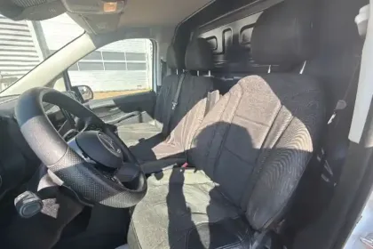 Photo 9 Mercedes Vito  FOURGON 114 CDI COMPACT BVA RWD