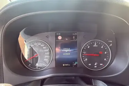 Photo 10 Mercedes Vito  FOURGON 114 CDI COMPACT BVA RWD