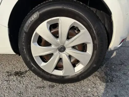 Photo 10 Renault Zoé Gén. I (B10) Ph2 NG Equilibre 5