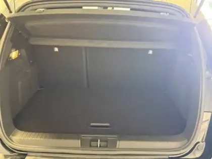 Photo 29 Renault Captur  E-Tech full hybrid 160 ch