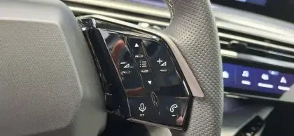 Photo 30 Peugeot 3008  Hybrid 145 e-DCS6