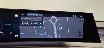 Photo 12 Peugeot 3008  Hybrid 145 e-DCS6