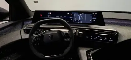 Photo 20 Peugeot 3008  Hybrid 145 e-DCS6