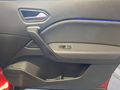 Photo 30 Renault Captur  mild hybrid 160 EDC