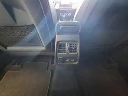 Photo 22 Renault Captur  mild hybrid 160 EDC