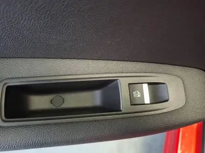 Photo 19 Renault Captur  mild hybrid 160 EDC