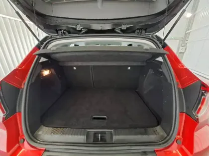 Photo 23 Renault Captur  mild hybrid 160 EDC