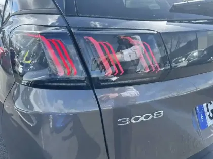 Photo 16 Peugeot 3008  BlueHDi 130ch S&S EAT8