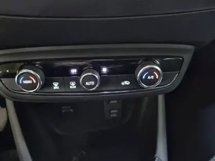 Photo 23 Opel Crossland  1.5 D 110 ch BVM6