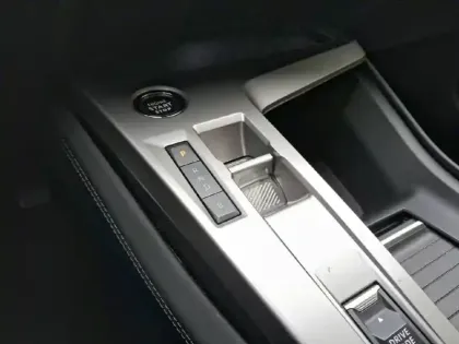 Photo 13 Peugeot 408  PHEV 225 e-EAT8