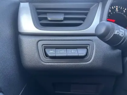 Photo 21 Renault Captur  TCe 90