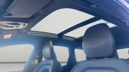 Photo 20 Volvo Xc60  T8 Twin Engine 303 ch + 87 ch Geartronic 8