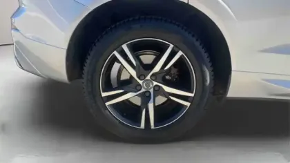 Photo 14 Volvo Xc60  T8 Twin Engine 303 ch + 87 ch Geartronic 8