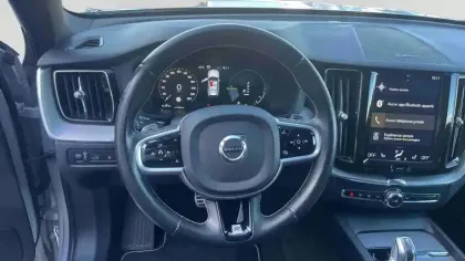 Photo 5 Volvo Xc60  T8 Twin Engine 303 ch + 87 ch Geartronic 8