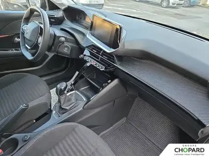 Photo 86 Peugeot 208  PureTech 75 S&S BVM5