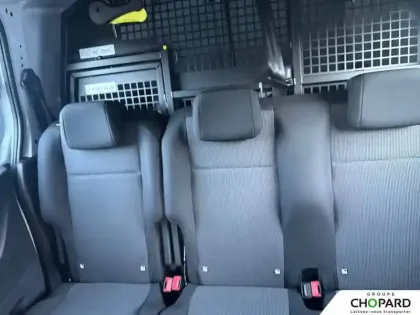 Photo 18 Peugeot Partner  CA DIESEL 130 CH XL AUT