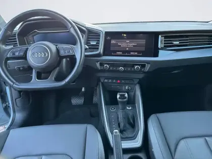 Photo 9 Audi A1  Allstreet 30 TFSI 110 ch S tronic 7