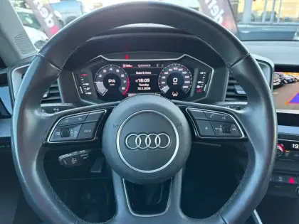 Photo 33 Audi A1  Allstreet 30 TFSI 110 ch S tronic 7