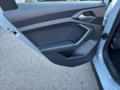 Photo 22 Audi A1  Allstreet 30 TFSI 110 ch S tronic 7