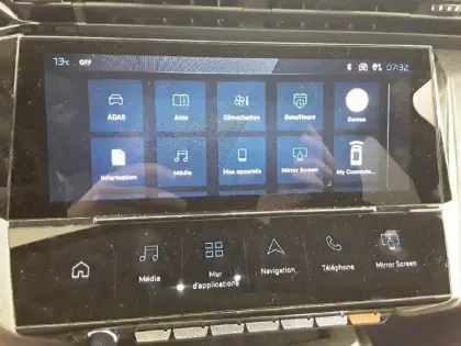 Photo 18 Peugeot 308  Hybrid 145 e-DCS6