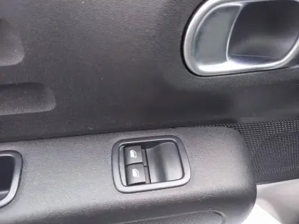 Photo 18 Citroën C3 Gén. III Ph2 YOU! 5