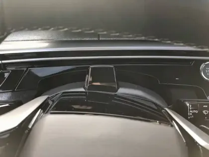 Photo 17 Peugeot 3008  Electrique 230 ch Grande autonomie 97 kWh