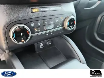 Photo 43 Ford Kuga  2.5 Duratec 190 ch FlexiFuel FHEV E85 Powershift