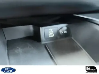 Photo 22 Ford Kuga  2.5 Duratec 190 ch FlexiFuel FHEV E85 Powershift