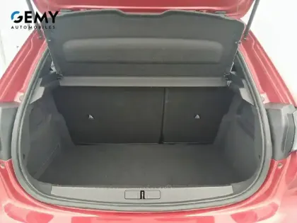 Photo 47 Peugeot 208  PureTech 100 S&S EAT8