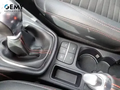 Photo 28 Ford Puma  1.0 Flexifuel 125 ch mHEV S&S BVM6