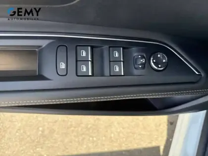 Photo 11 Peugeot 5008  BlueHDi 180ch S&S EAT8