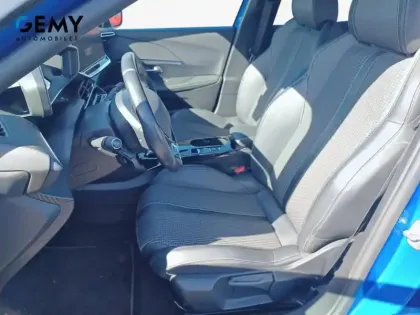 Photo 8 Peugeot 2008  Electrique 136 ch