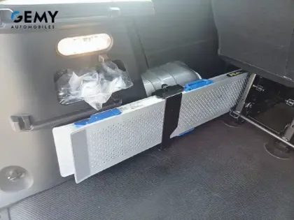 Photo 40 Renault Trafic  Blue dCi 150