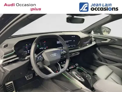 Photo 10 Audi A5  Avant e-hybrid 367 ch S tronic 7 Quattro