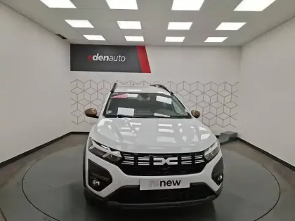 Photo 12 Dacia Jogger  Hybrid 140 5 places