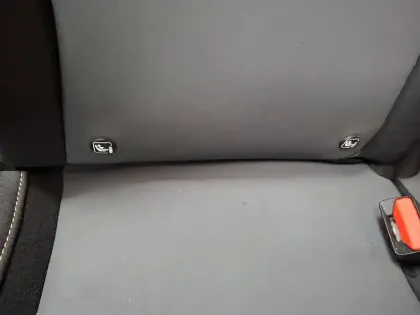 Photo 26 Dacia Jogger  Hybrid 140 5 places