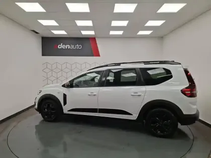 Photo 5 Dacia Jogger  Hybrid 140 5 places