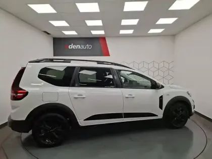 Photo 18 Dacia Jogger  Hybrid 140 5 places