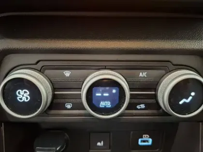 Photo 43 Dacia Jogger  Hybrid 140 5 places