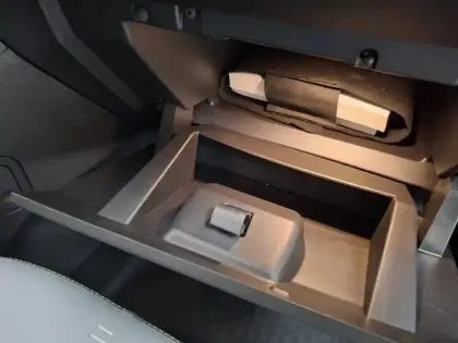 Photo 31 Dacia Jogger  Hybrid 140 5 places