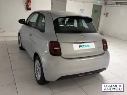 Photo 6 Fiat 500  e 95 ch