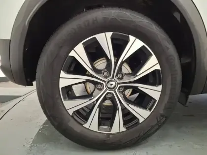 Photo 14 Renault Captur  TCe 90