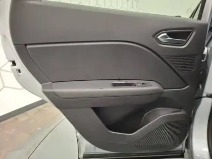 Photo 23 Renault Captur  TCe 90