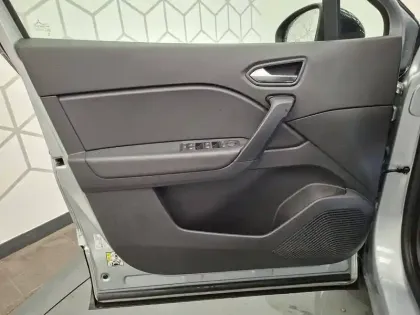 Photo 24 Renault Captur  TCe 90