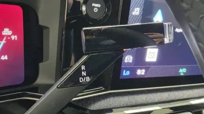 Photo 16 Renault 5 Renault  E-Tech Electrique 10 ch autonomie confort