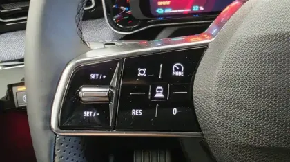 Photo 17 Renault 5 Renault  E-Tech Electrique 10 ch autonomie confort